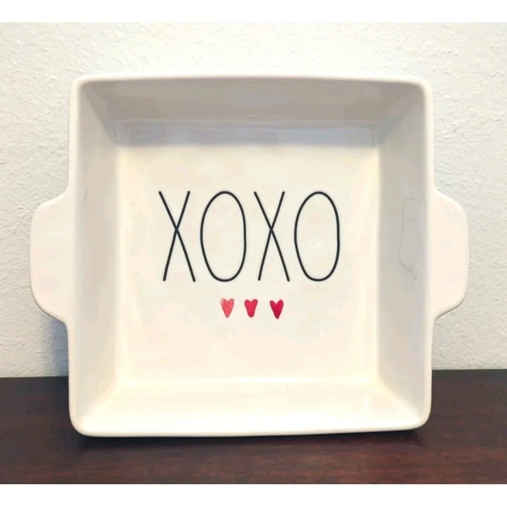 Rae Dunn XOXO Casserole Baking Serving Dish 9x9 White Ceramic Hearts Magenta